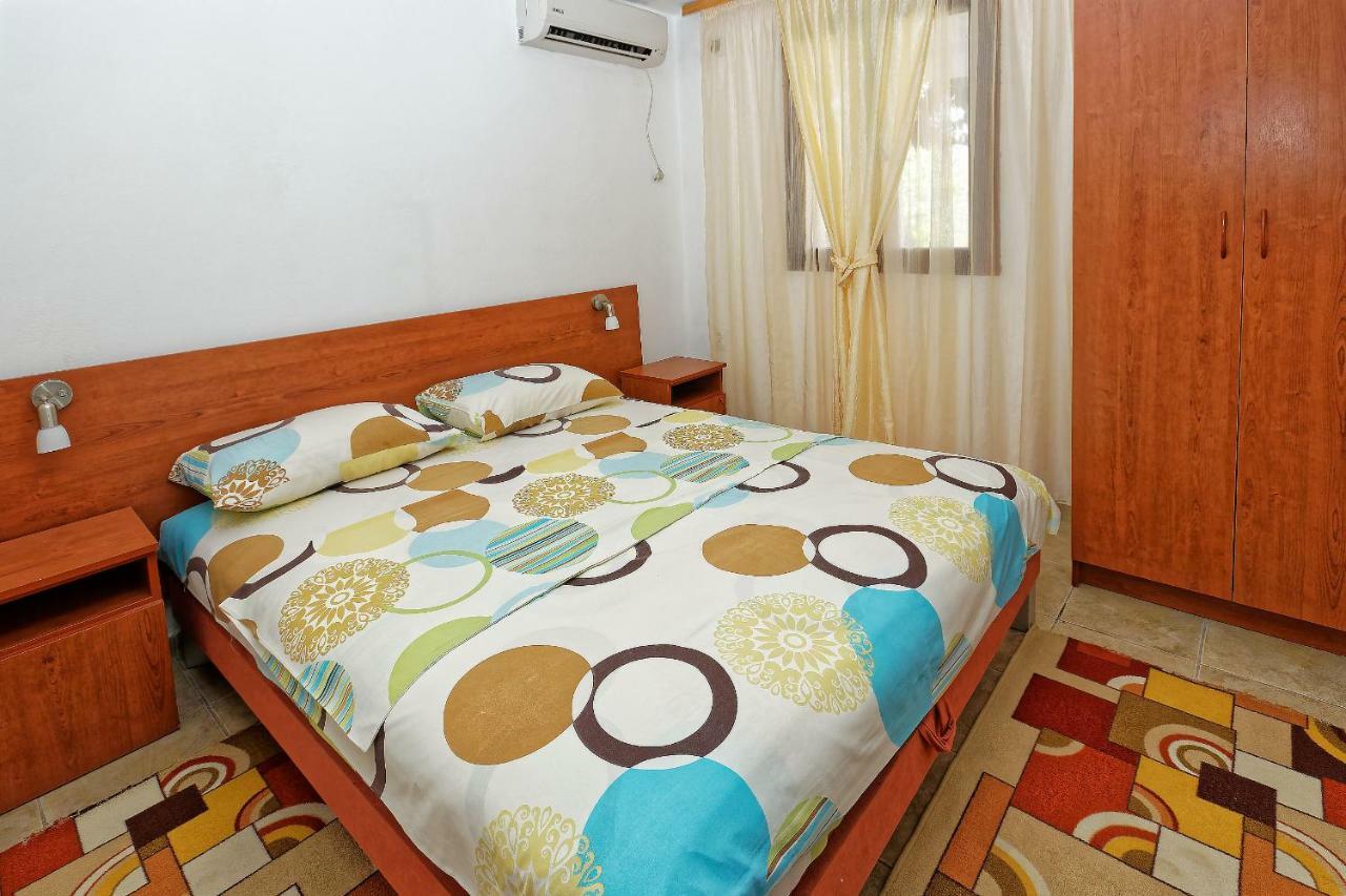 אוטייהא Apartments Ajla מראה חיצוני תמונה