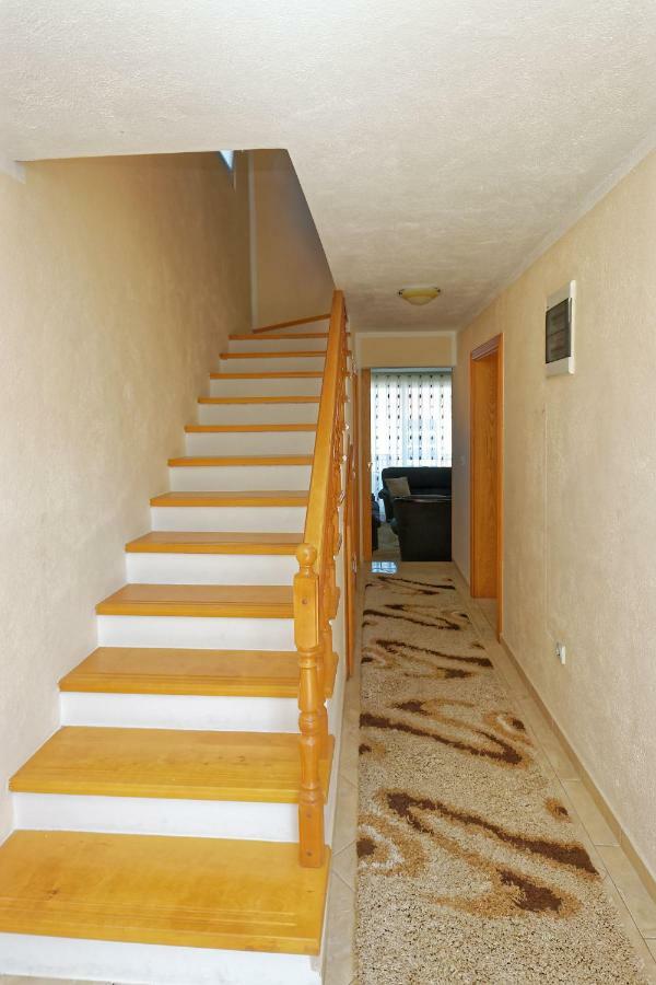 אוטייהא Apartments Ajla מראה חיצוני תמונה
